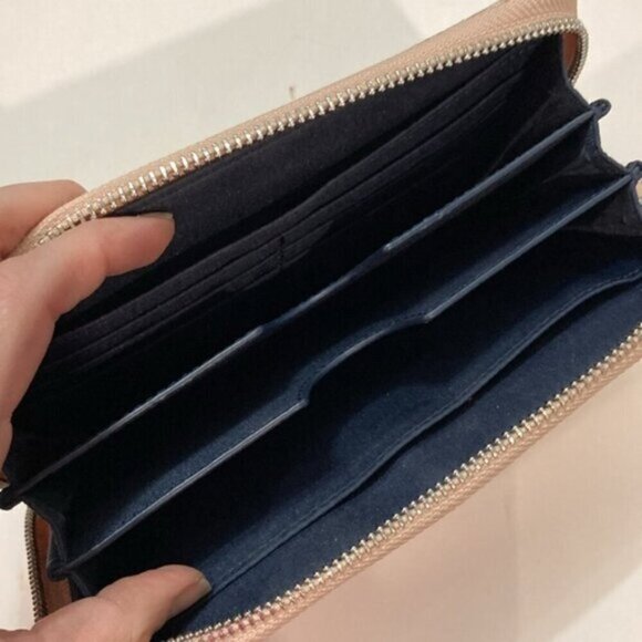 Tommy Hilfiger Pink MONOGRAM Zip around Canvas Wallet - Picture 10 of 11